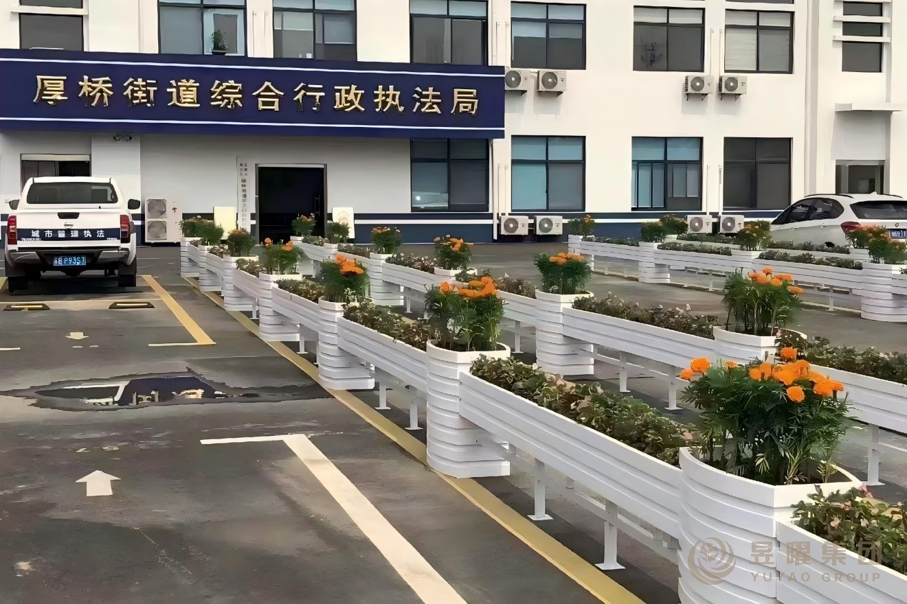 无锡厚桥街道PVC花箱隔离采购项目